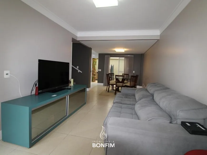 Foto 1 de Casa de Condomínio com 3 Quartos à venda, 145m² em Santa Felicidade, Curitiba