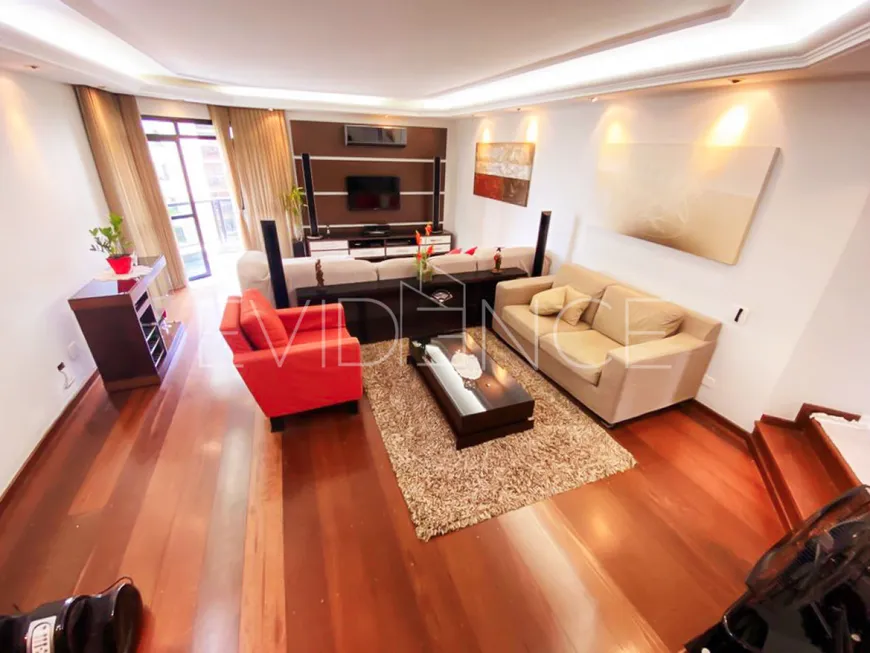 Foto 1 de Apartamento com 3 Quartos à venda, 220m² em Tatuapé, São Paulo