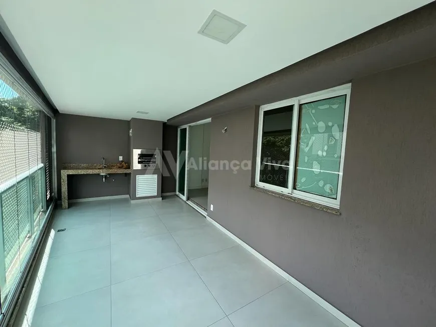 Foto 1 de Apartamento com 3 Quartos à venda, 96m² em Humaitá, Rio de Janeiro