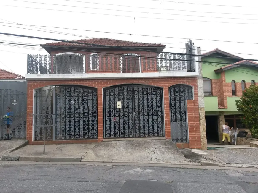 Foto 1 de Casa com 3 Quartos à venda, 208m² em Vila Clarice, São Paulo