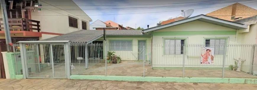 Foto 1 de Casa com 2 Quartos à venda, 117m² em Santa Catarina, Caxias do Sul