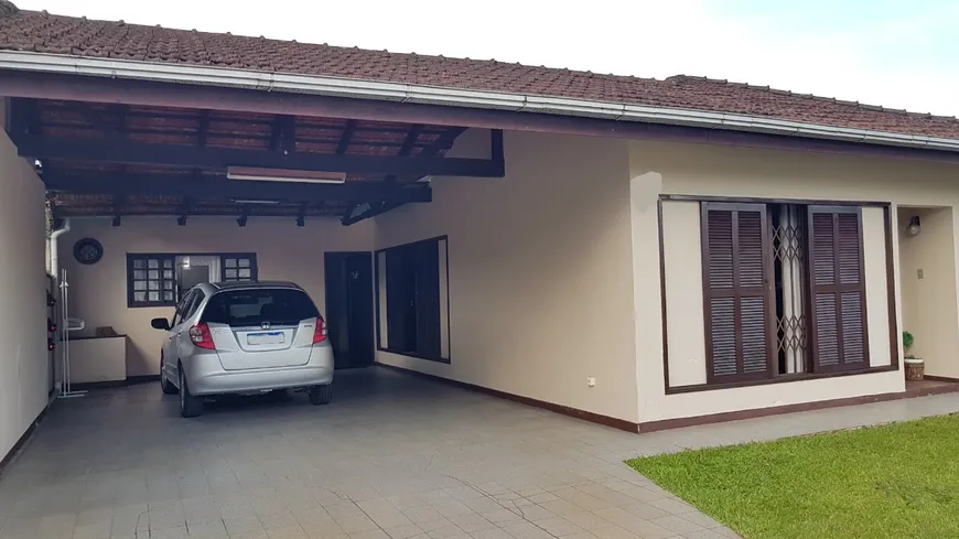 Foto 1 de Casa com 3 Quartos à venda, 93m² em Boa Vista, Joinville