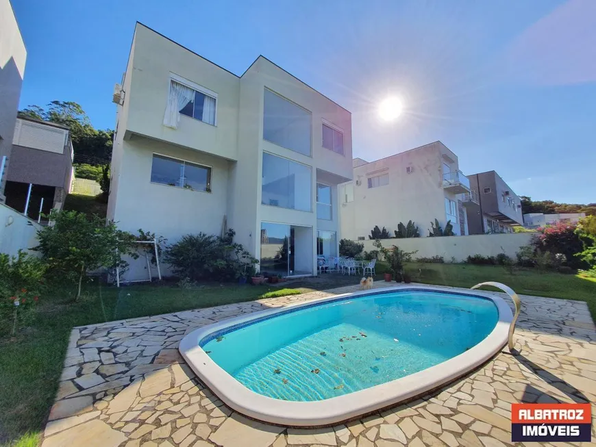 Foto 1 de Casa com 4 Quartos à venda, 436m² em Córrego Grande, Florianópolis