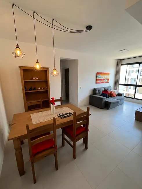 Foto 1 de Apartamento com 2 Quartos à venda, 74m² em Carvoeira, Florianópolis