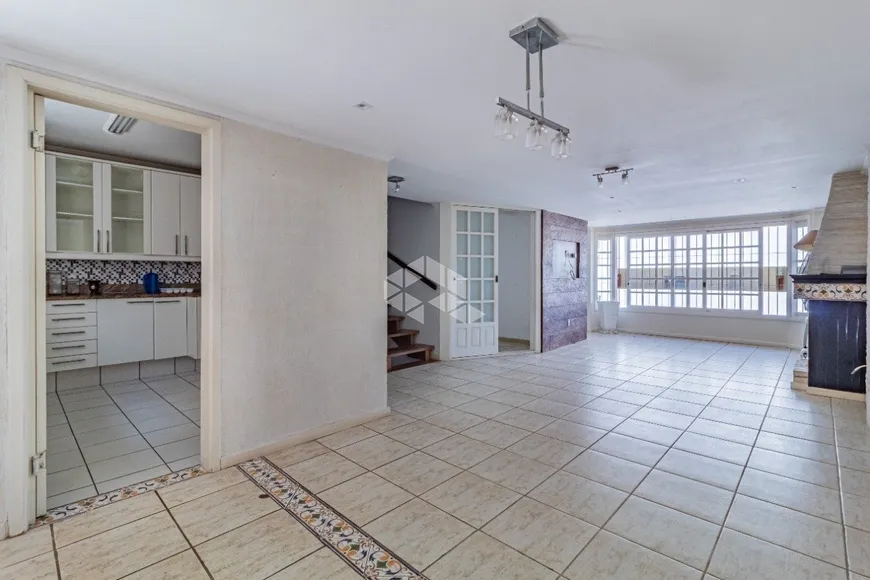 Foto 1 de Casa de Condomínio com 3 Quartos à venda, 278m² em Jardim Isabel, Porto Alegre