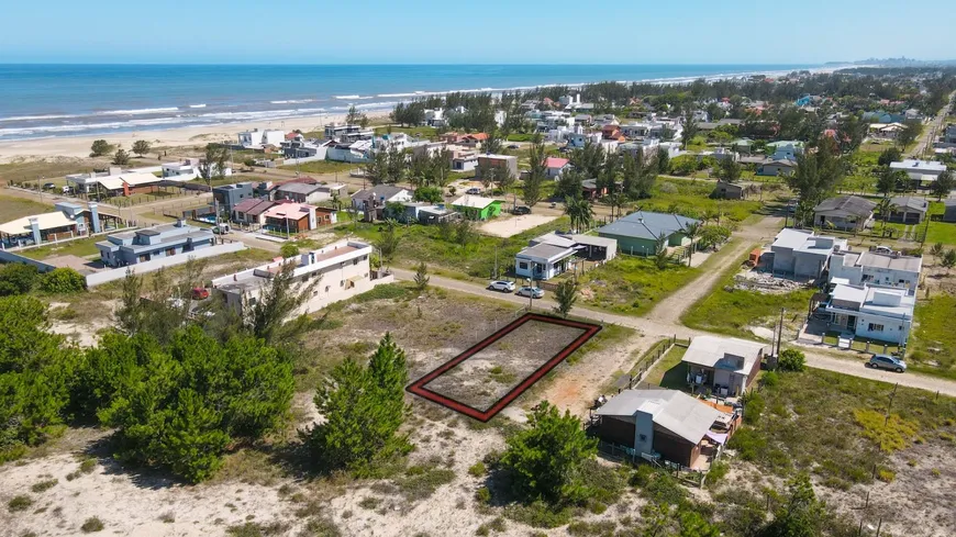 Foto 1 de Lote/Terreno à venda, 360m² em , Passo de Torres