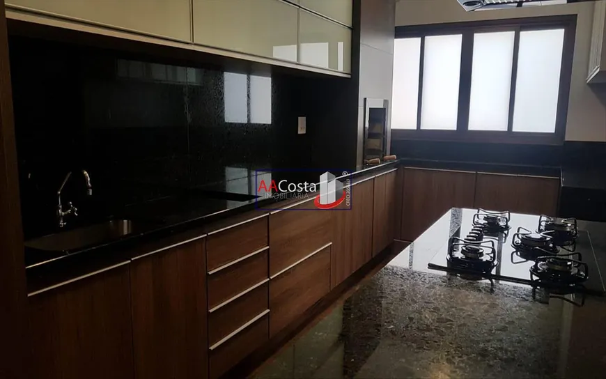 Foto 1 de Apartamento com 3 Quartos à venda, 200m² em Residencial Paraiso, Franca