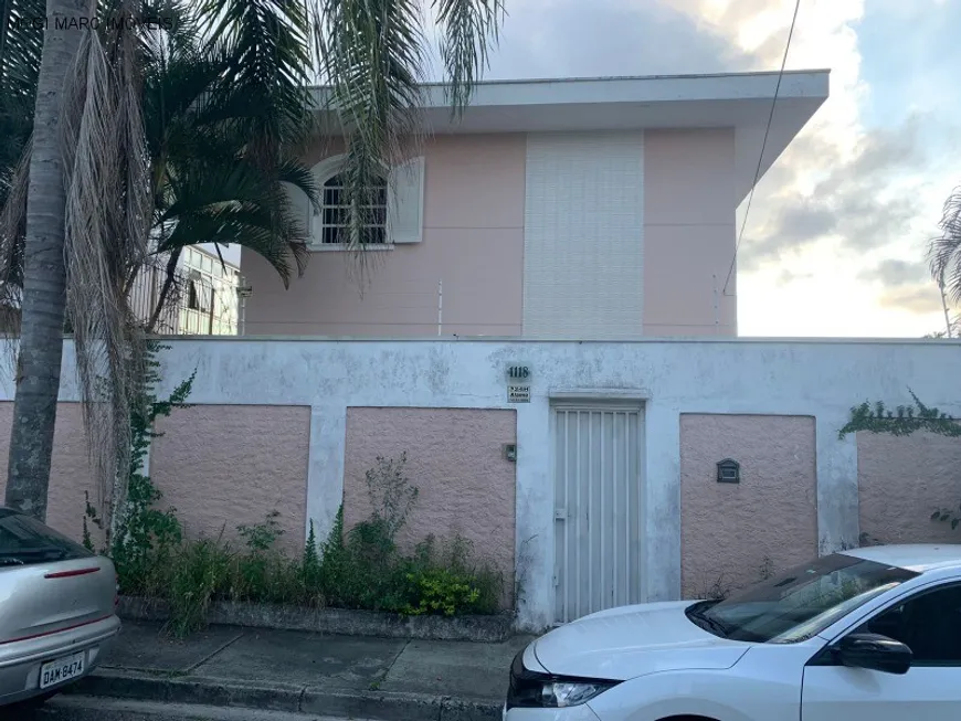 Foto 1 de Sobrado com 4 Quartos à venda, 217m² em Vila Oliveira, Mogi das Cruzes