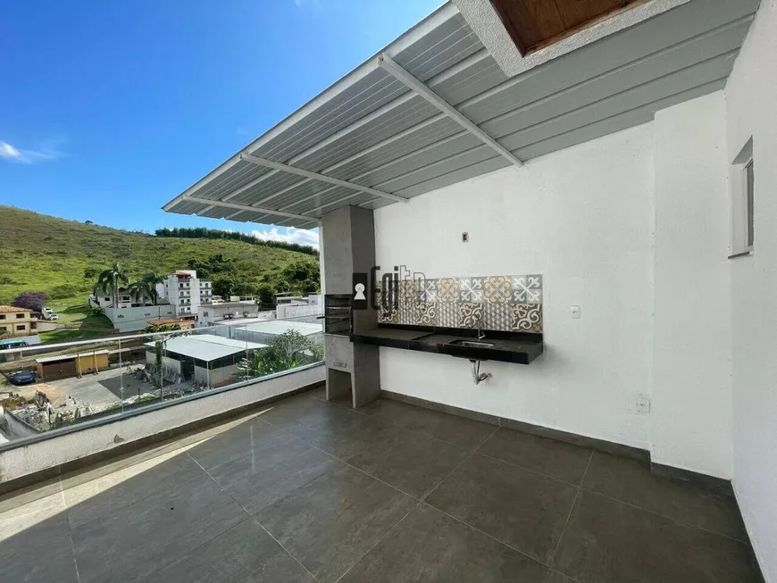 Foto 1 de Casa com 3 Quartos à venda, 190m² em Francisco Bernardino, Juiz de Fora