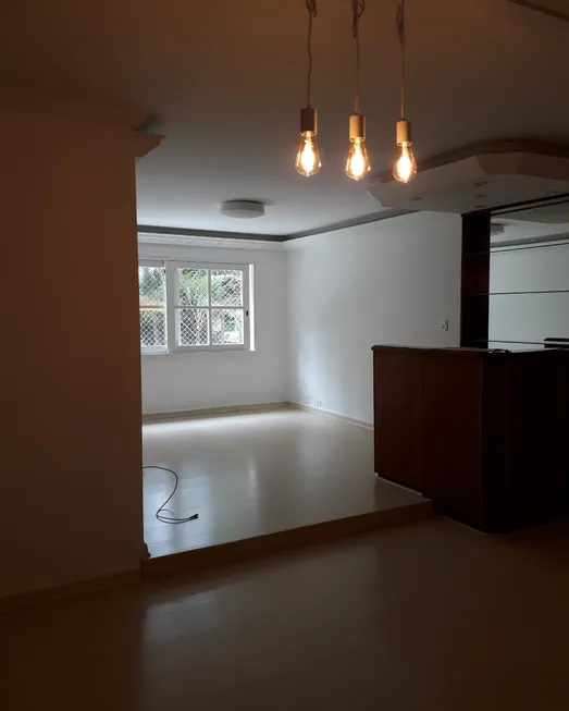 Foto 1 de Apartamento com 3 Quartos para alugar, 130m² em Jardim Paulista, São Paulo