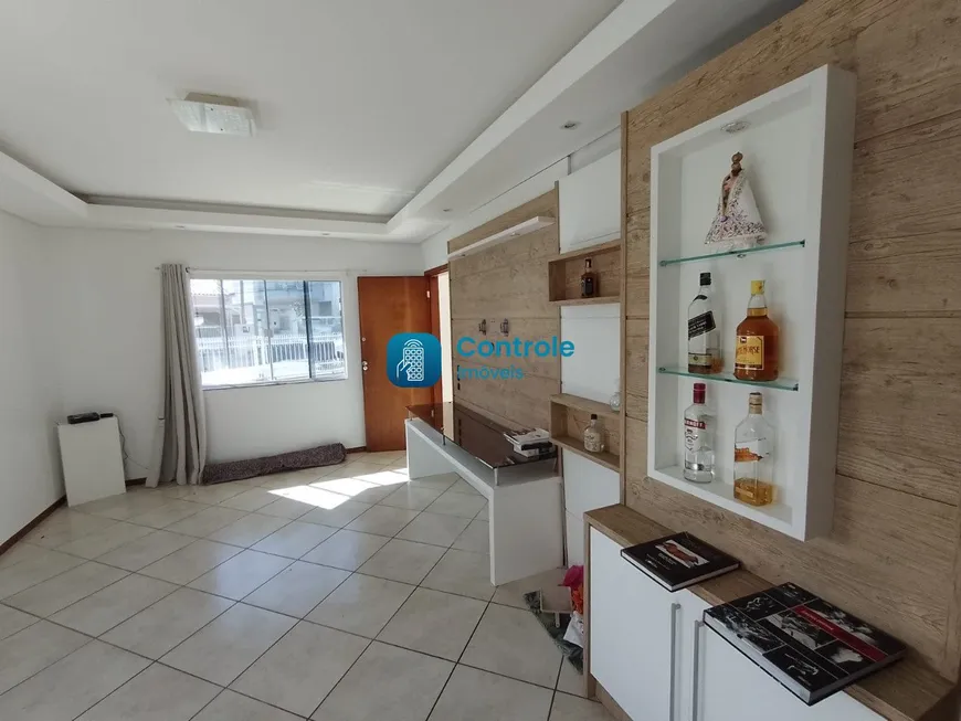 Foto 1 de Apartamento com 3 Quartos à venda, 77m² em Pagani, Palhoça