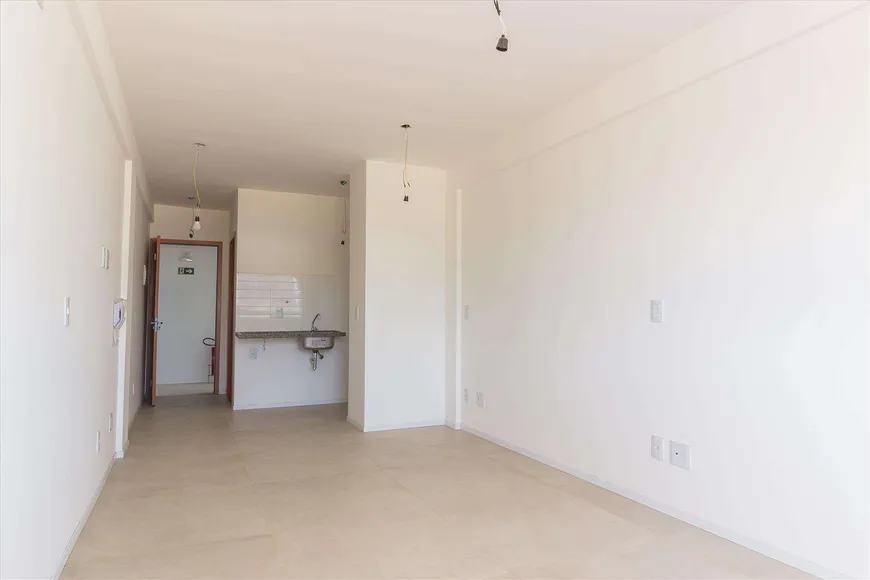 Foto 1 de Apartamento com 1 Quarto à venda, 29m² em Samambaia Norte, Samambaia