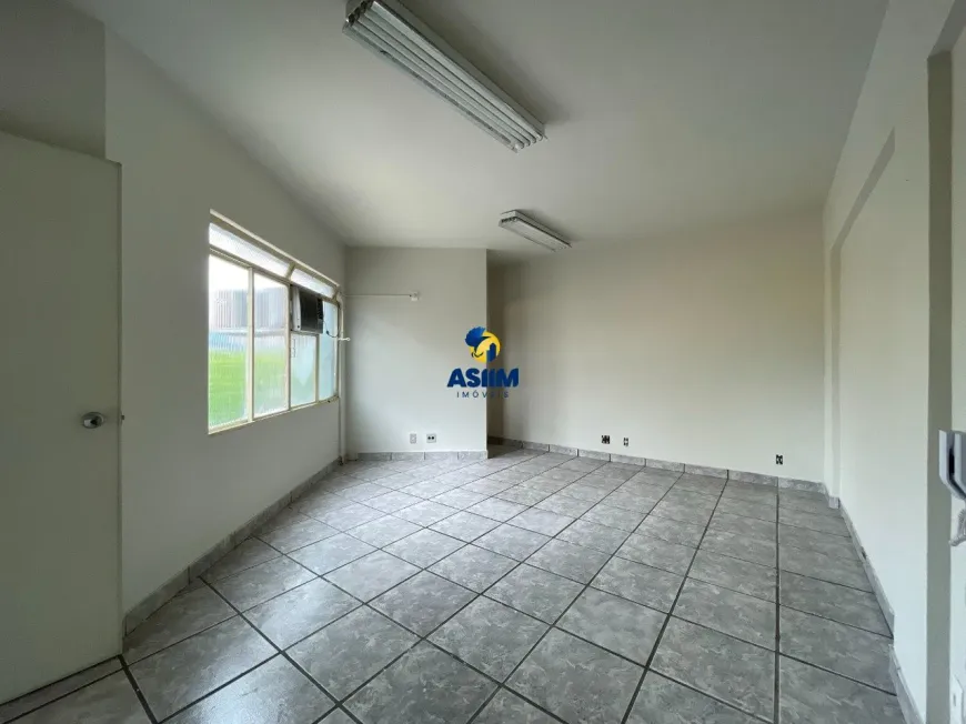 Foto 1 de Sala Comercial para alugar, 30m² em Ouro Preto, Belo Horizonte