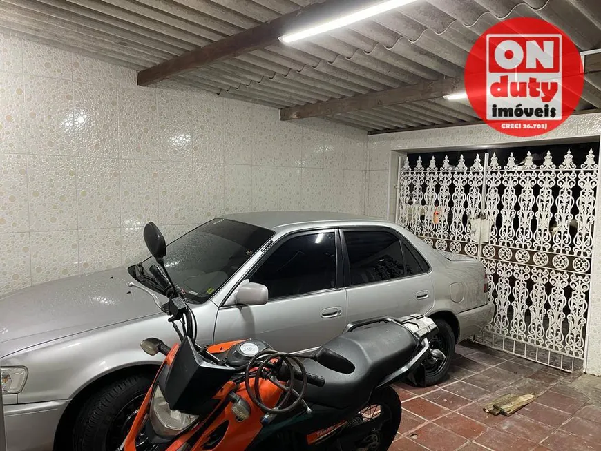 Foto 1 de Casa com 2 Quartos à venda, 76m² em Vila Matias, Santos