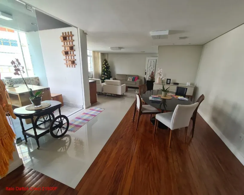 Foto 1 de Apartamento com 4 Quartos à venda, 164m² em Graça, Salvador