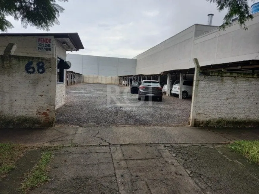 Foto 1 de Lote/Terreno à venda, 1m² em Humaitá, Porto Alegre