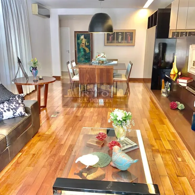 Foto 1 de Apartamento com 4 Quartos para alugar, 220m² em Alto de Pinheiros, São Paulo