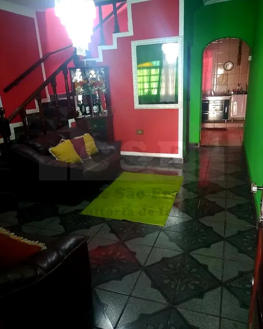 Foto 1 de Casa com 3 Quartos à venda, 220m² em Quitaúna, Osasco