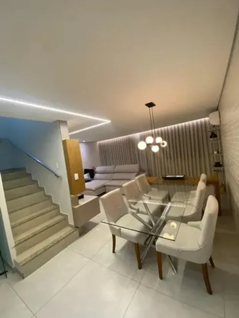 Foto 1 de Casa com 3 Quartos à venda, 160m² em Céu Azul, Belo Horizonte