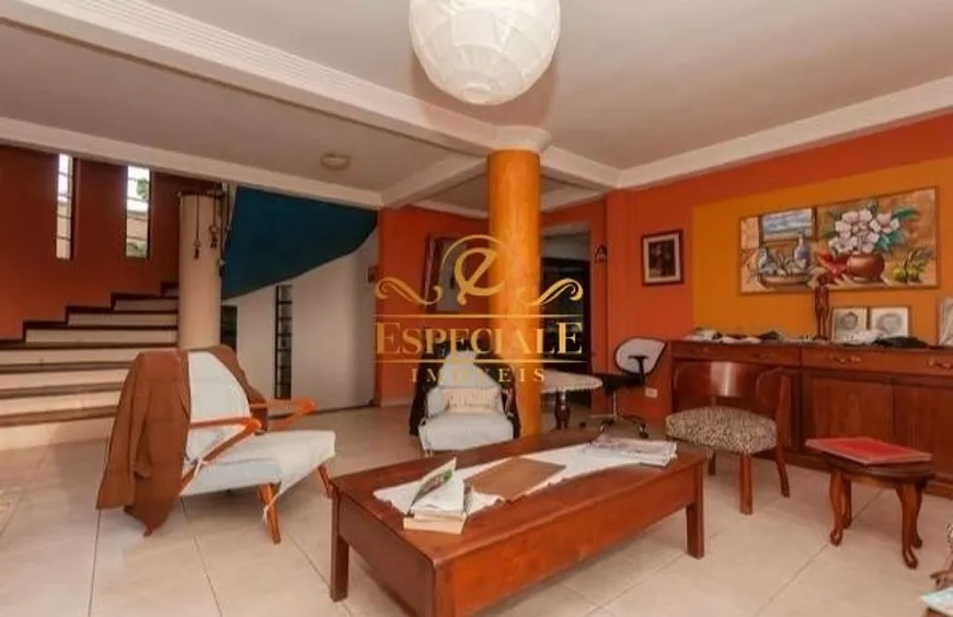 Foto 1 de Casa com 5 Quartos à venda, 460m² em Boa Vista, Curitiba