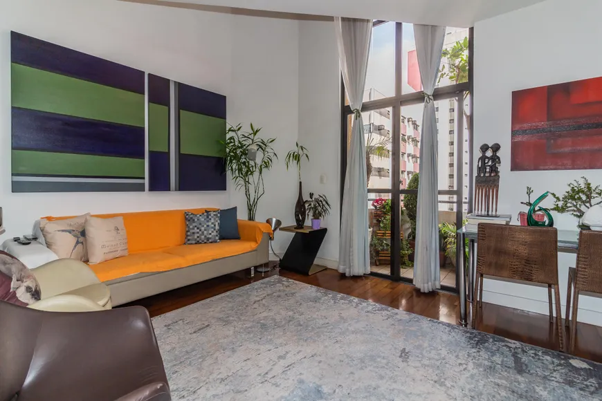 Foto 1 de Apartamento com 2 Quartos à venda, 94m² em Vila Madalena, São Paulo
