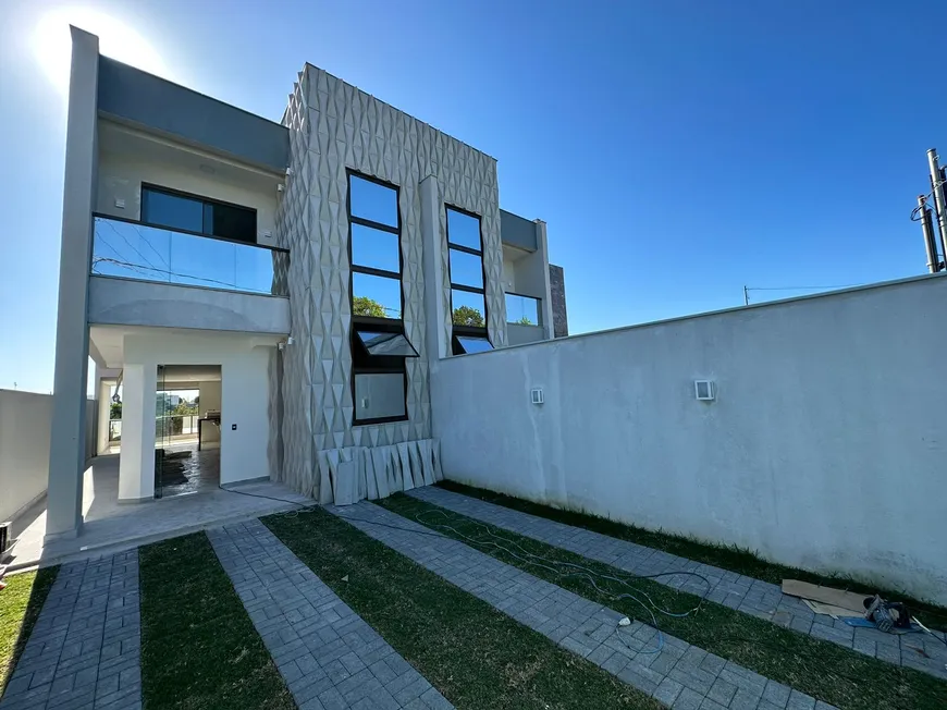 Foto 1 de Casa com 3 Quartos à venda, 200m² em Morada de Laranjeiras, Serra