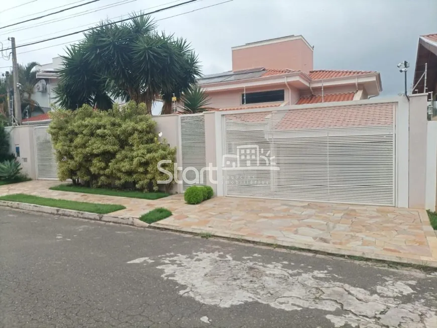 Foto 1 de Sobrado com 4 Quartos para venda ou aluguel, 250m² em Parque Alto Taquaral, Campinas