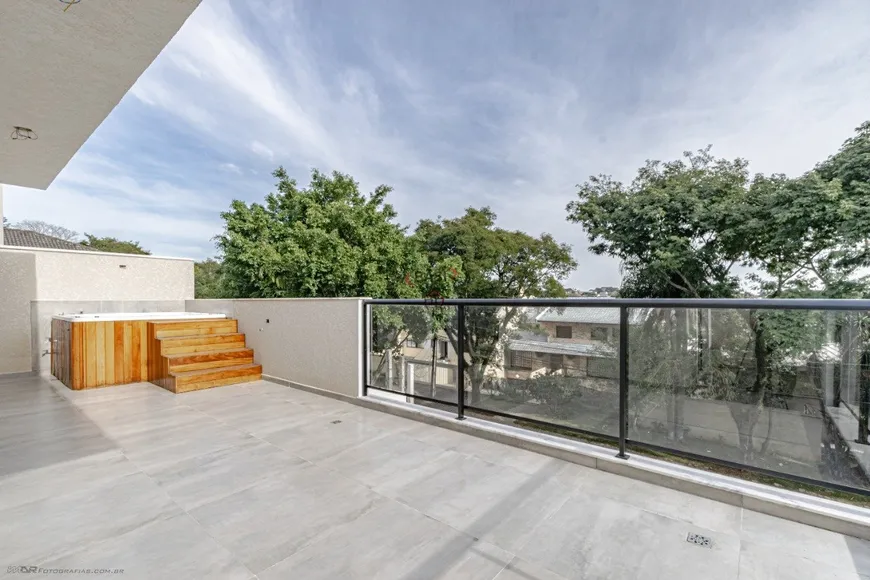 Foto 1 de Casa de Condomínio com 3 Quartos à venda, 240m² em Jardim Social, Curitiba
