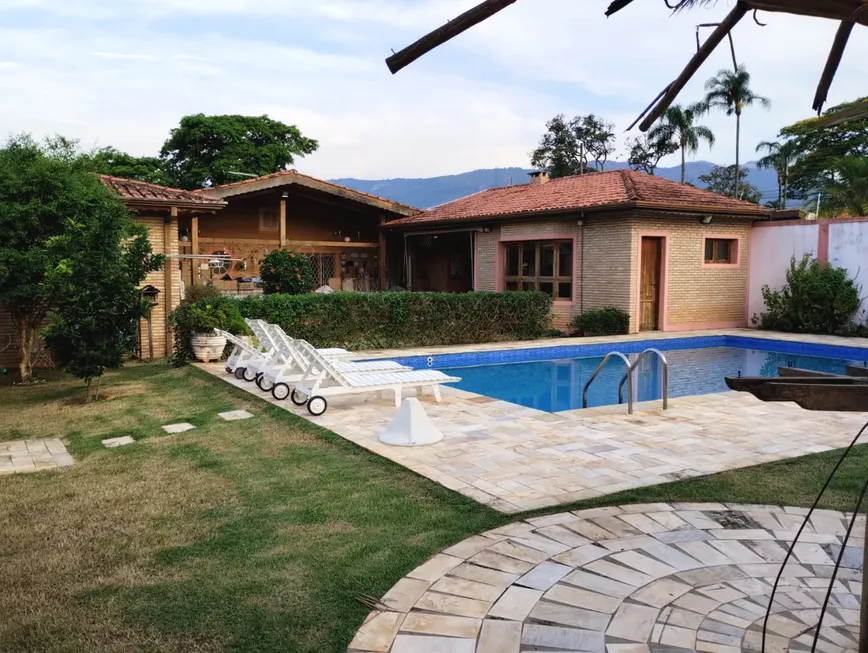 Foto 1 de Casa com 3 Quartos à venda, 294m² em Vila Esperia ou Giglio, Atibaia