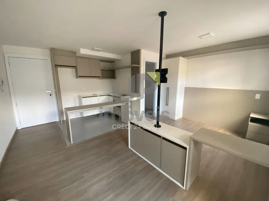 Foto 1 de Apartamento com 1 Quarto à venda, 29m² em Centro, Pelotas