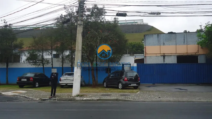 Foto 1 de Galpão/Depósito/Armazém para alugar, 13000m² em Tingidor, Embu das Artes