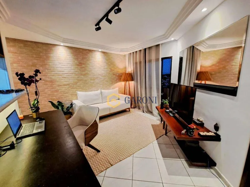 Foto 1 de Apartamento com 2 Quartos à venda, 55m² em Parque São Domingos, São Paulo