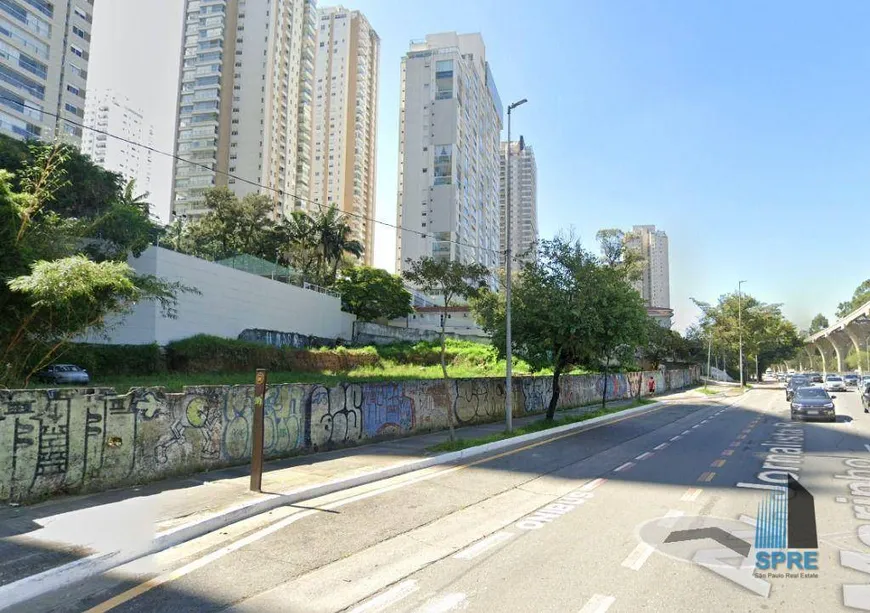 Foto 1 de Lote/Terreno à venda, 2327m² em Campo Belo, São Paulo