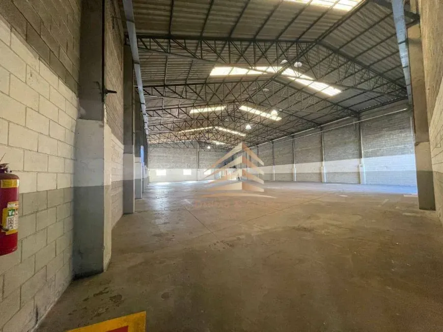 Foto 1 de Galpão/Depósito/Armazém para alugar, 1100m² em Cumbica, Guarulhos