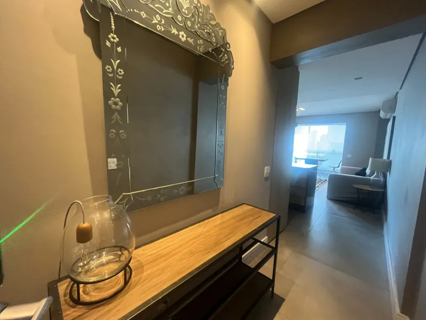 Foto 1 de Apartamento com 1 Quarto para alugar, 64m² em Brooklin, São Paulo