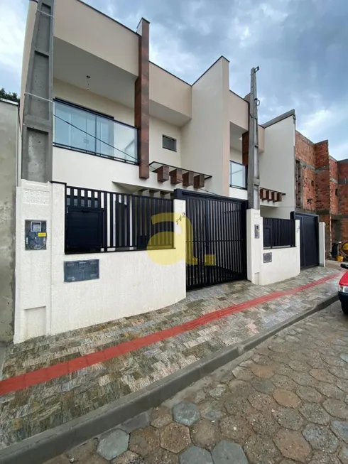 Foto 1 de Sobrado com 2 Quartos à venda, 91m² em Centro, Penha