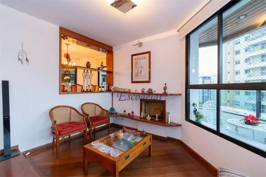 Foto 1 de Apartamento com 3 Quartos à venda, 172m² em Moema, São Paulo