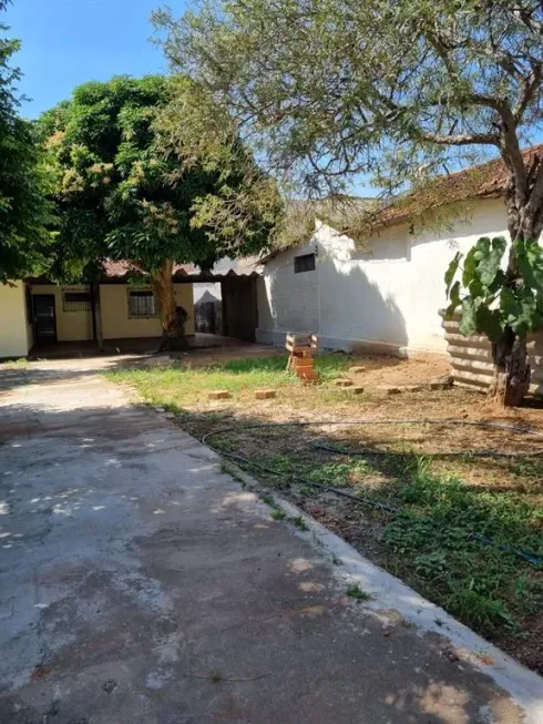 Foto 1 de Casa com 3 Quartos à venda, 499m² em Setor Leste Universitário, Goiânia