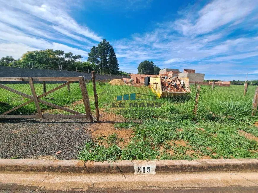 Foto 1 de Lote/Terreno à venda, 300m² em Quinta do Engenho, Rio das Pedras