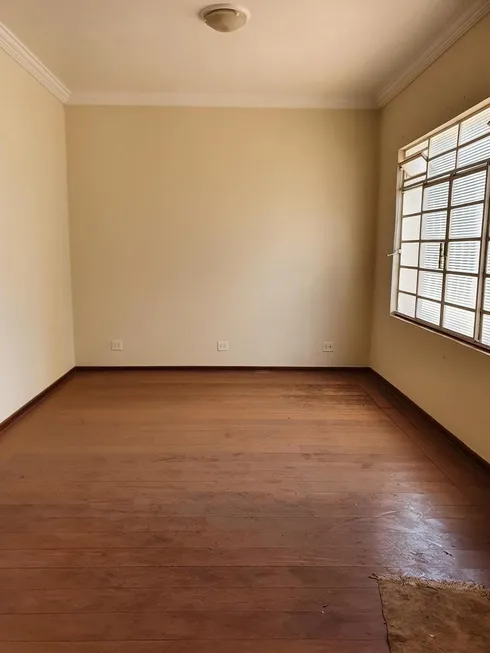 Foto 1 de Casa com 3 Quartos à venda, 200m² em Boa Vista, Limeira