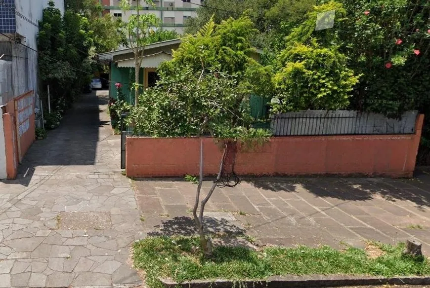 Foto 1 de Lote/Terreno à venda, 440m² em Partenon, Porto Alegre