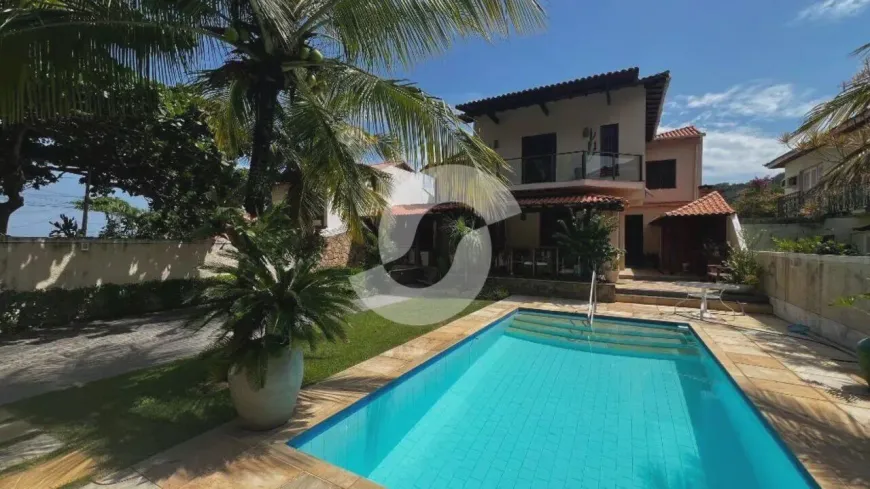 Foto 1 de Casa com 5 Quartos à venda, 400m² em Itacoataira, Niterói