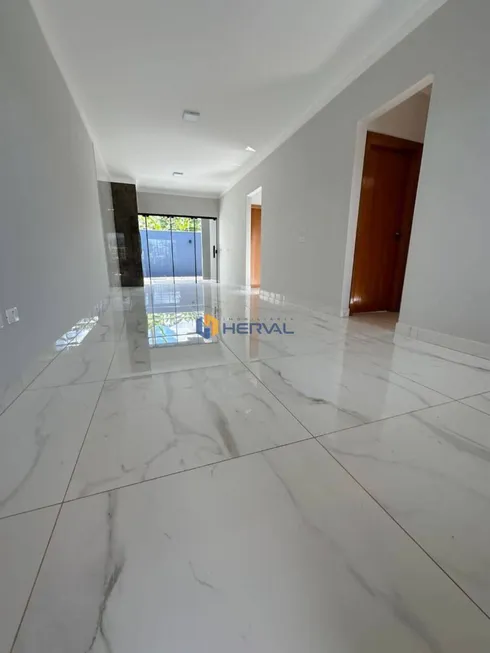 Foto 1 de Casa com 3 Quartos à venda, 80m² em Jardim Ipanema, Maringá