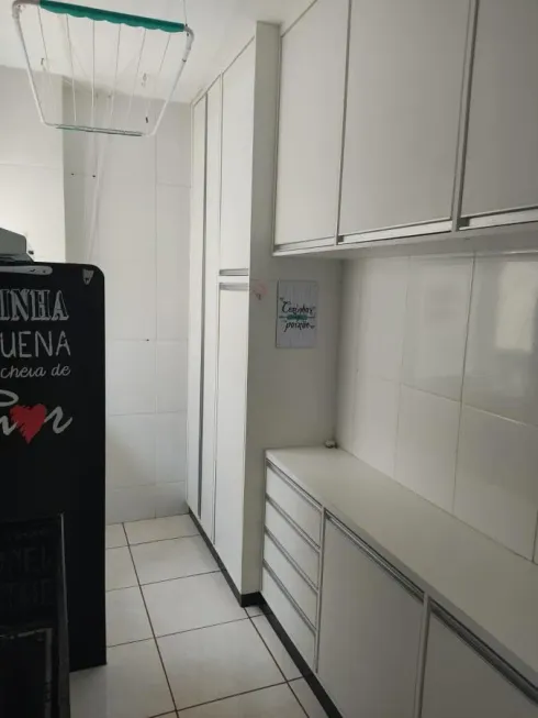 Foto 1 de Apartamento com 2 Quartos para alugar, 48m² em Shopping Park, Uberlândia