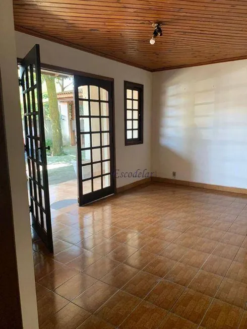 Foto 1 de Casa com 2 Quartos à venda, 227m² em Vila Irmãos Arnoni, São Paulo