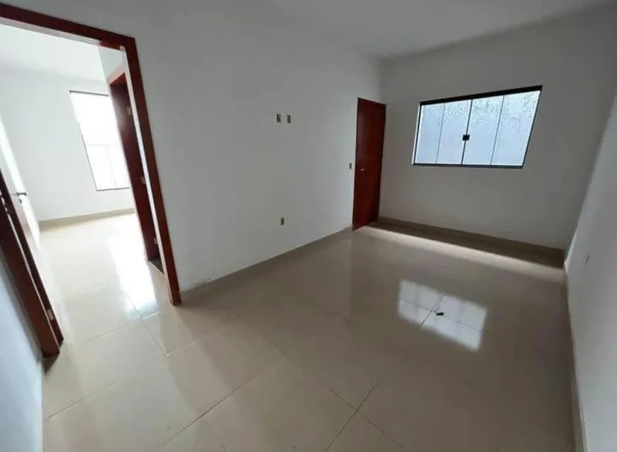 Foto 1 de Casa com 2 Quartos à venda, 95m² em Piatã, Salvador