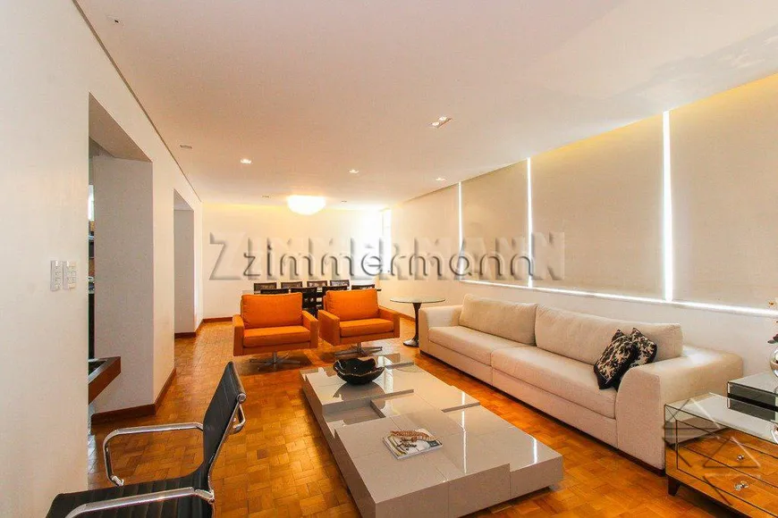 Foto 1 de Apartamento com 3 Quartos à venda, 190m² em Jardim América, São Paulo