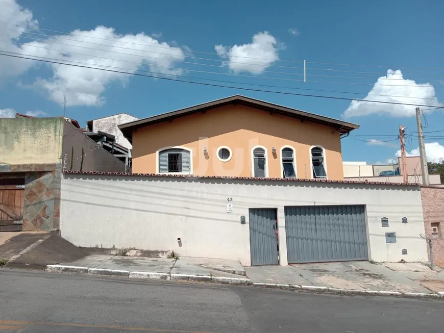 Foto 1 de Sobrado com 3 Quartos à venda, 196m² em Jardim Antonio Von Zuben, Campinas