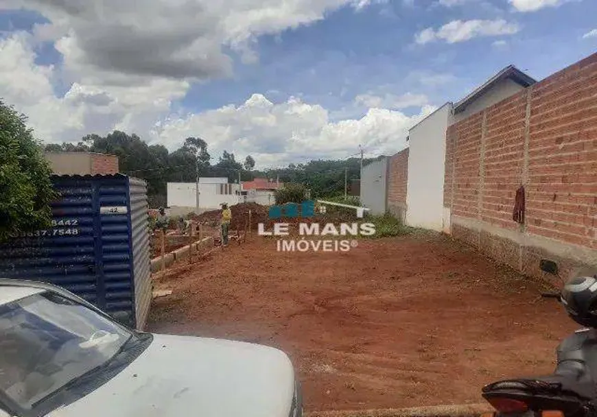 Foto 1 de Lote/Terreno à venda, 203m² em Taquaral, Piracicaba