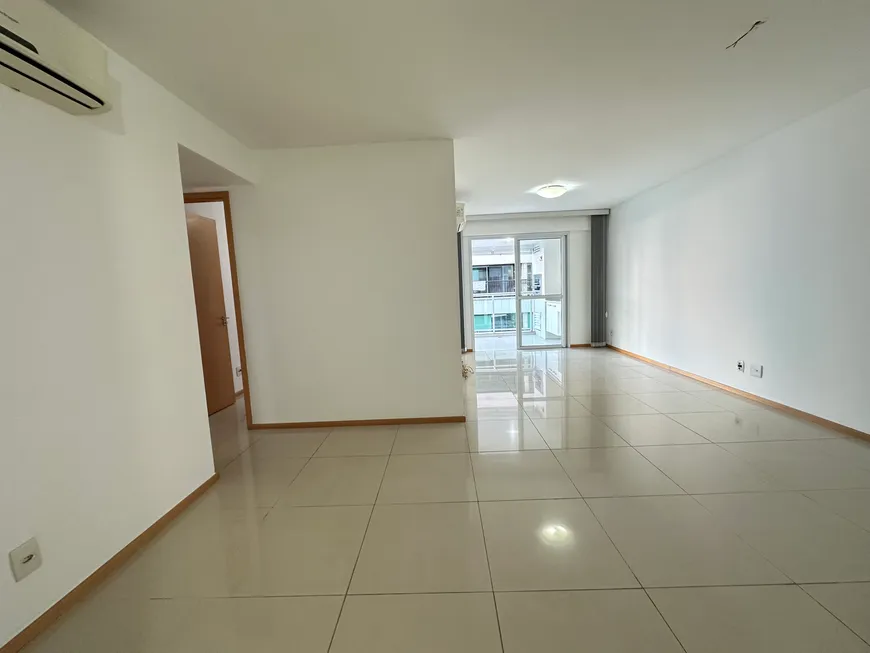 Foto 1 de Apartamento com 3 Quartos à venda, 120m² em Icaraí, Niterói